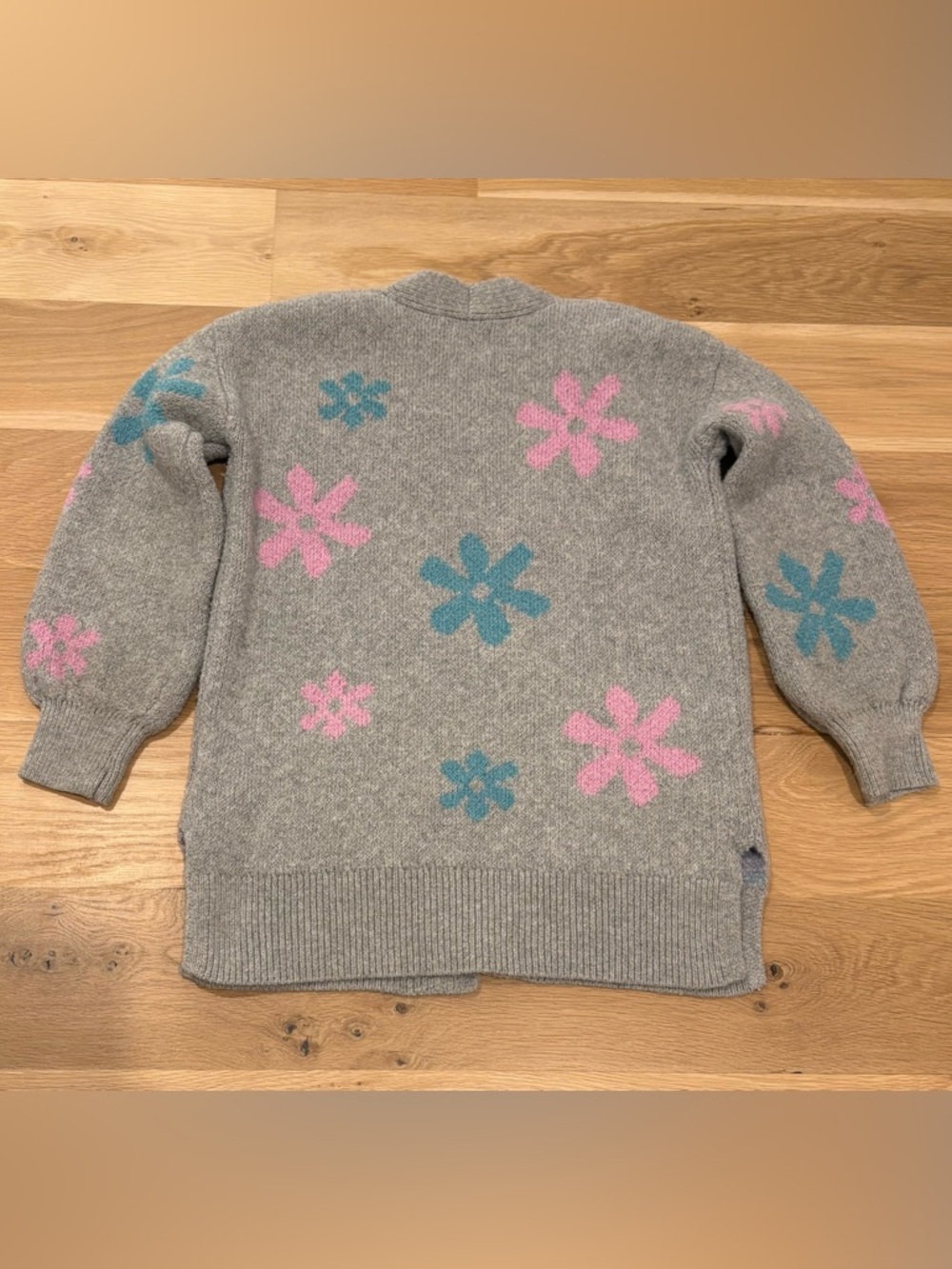SO Girls Floral Knit Cardigan Size 8 Gray Pink Teal Flowers - Picture 2 of 5
